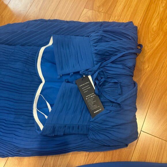 Royal Blue Pleated Chiffon Strapless Dress with Scarf - Picture 4 of 5